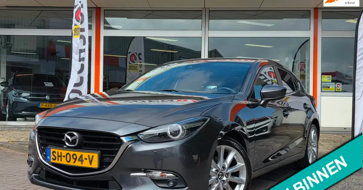 Mazda 3 (2018) — foto 1