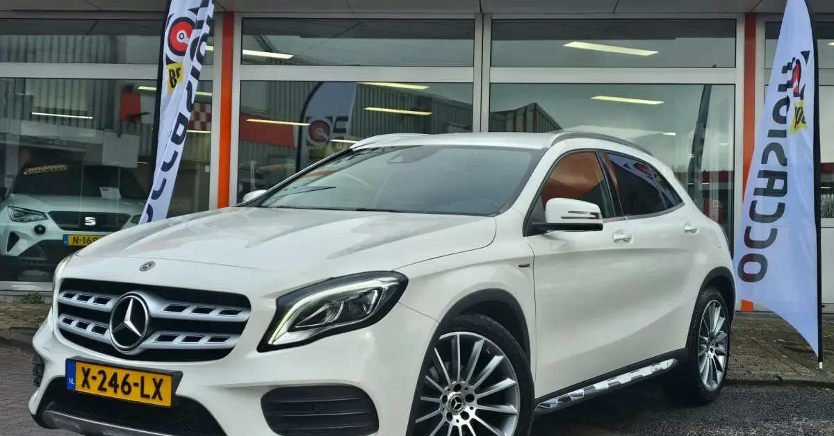 Mercedes-Benz GLA (2020) — foto 1