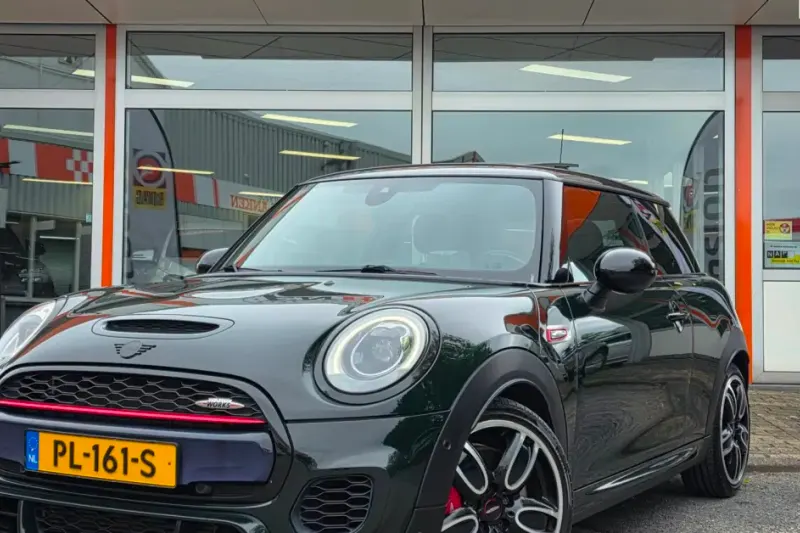 MINI Cooper (2017)