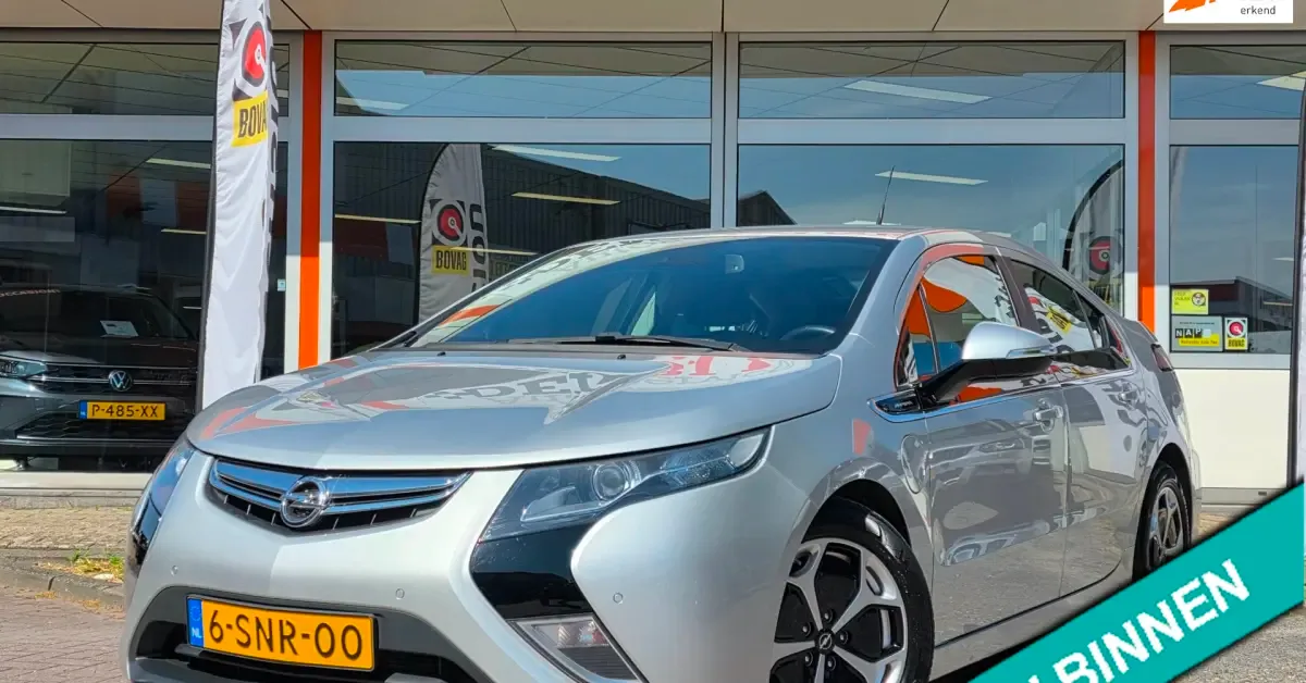 Opel Ampera (2013) — foto 1