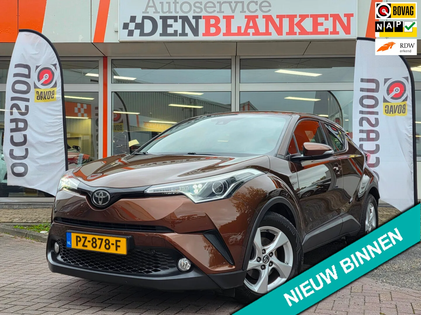 Toyota C-HR (2017) — foto 1