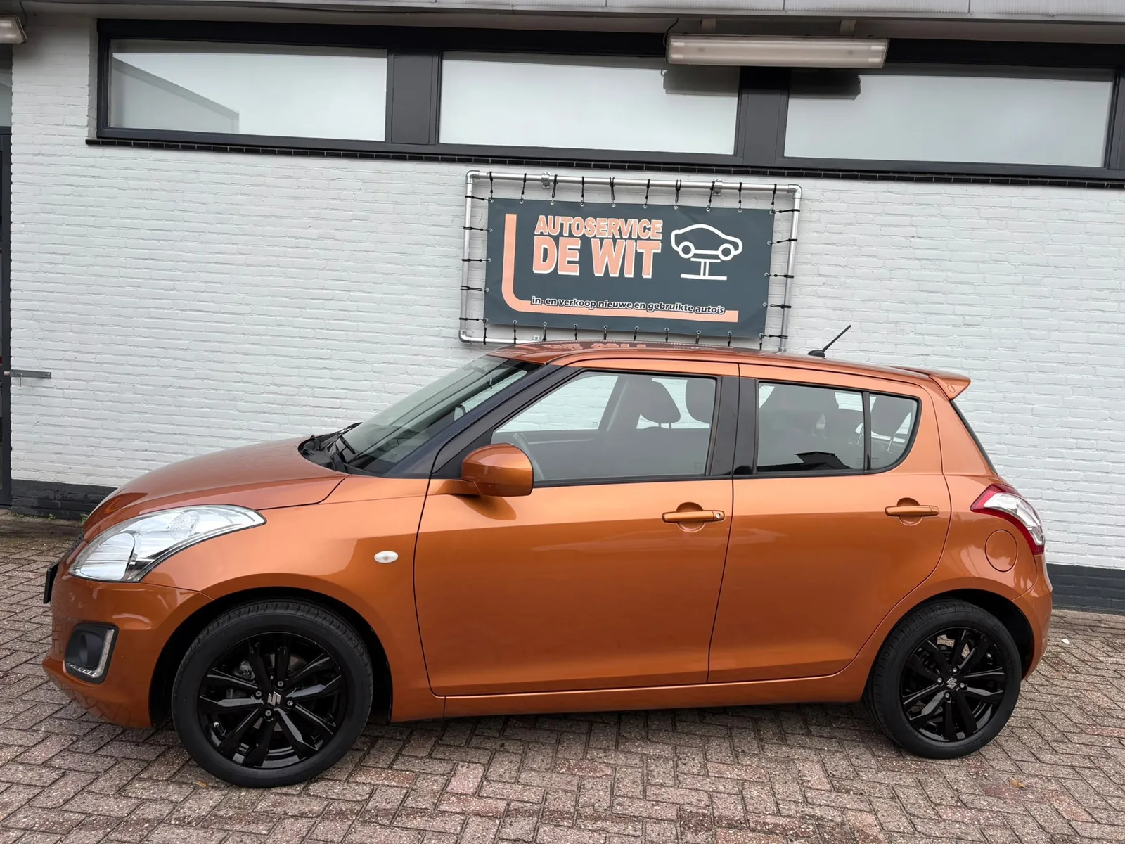 Suzuki Swift (2016) — foto 1