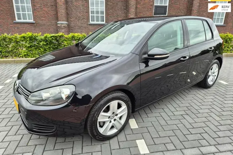 Volkswagen Golf (2010)