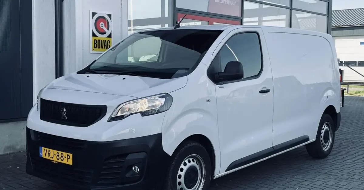 Peugeot Expert (2022) — foto 1