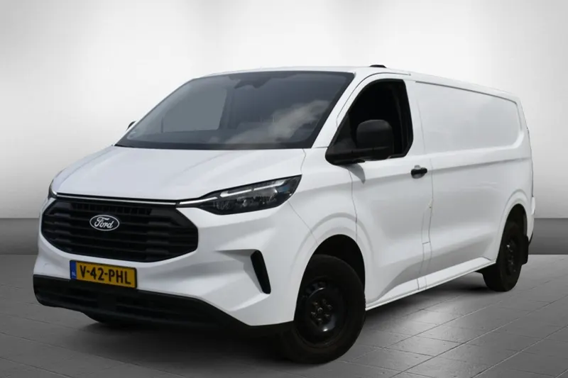 Ford Transit Custom (2024)