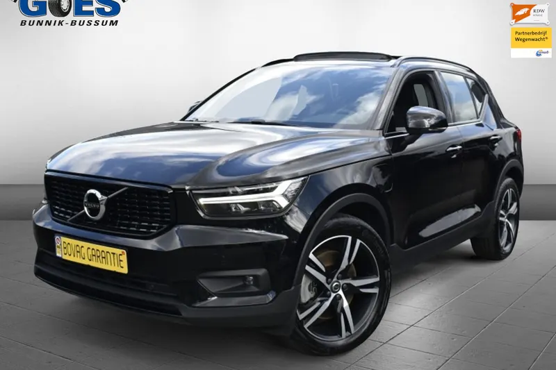 Volvo XC40 (2022)