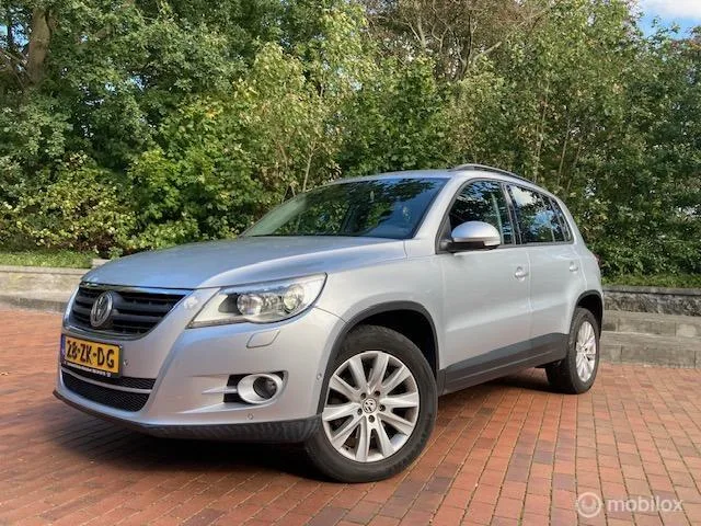 Volkswagen Tiguan (2008) — foto 1