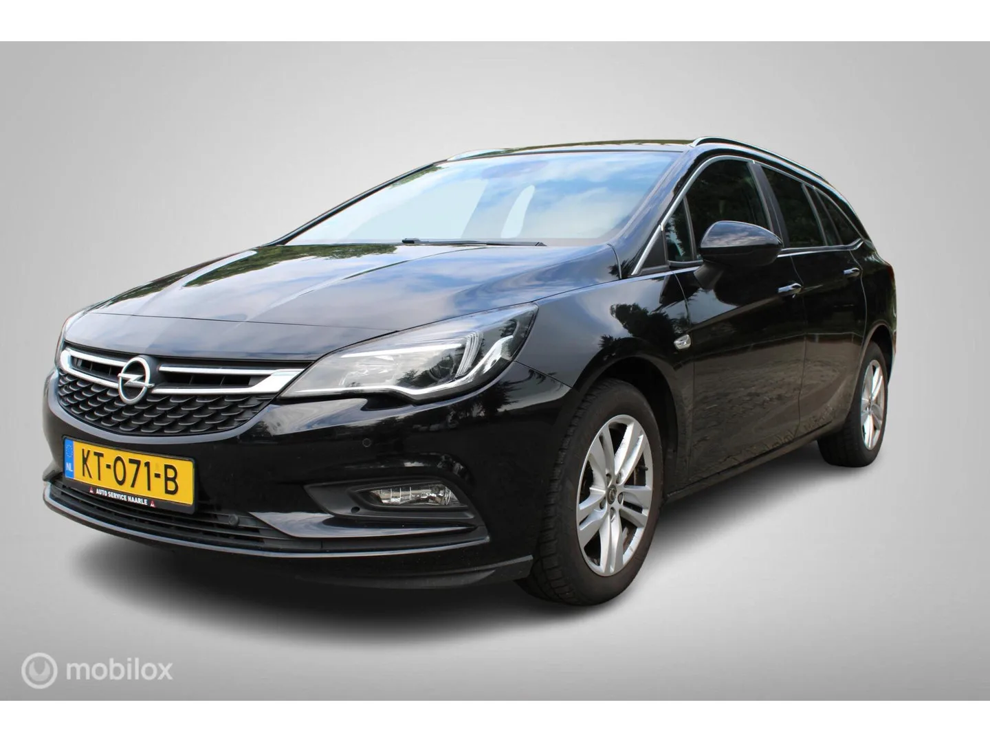 Opel Astra (2016) — foto 1