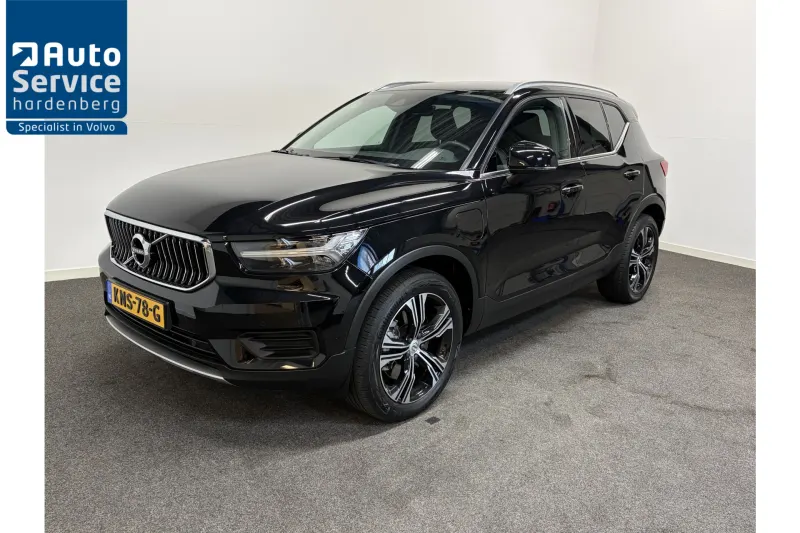 Volvo XC40 (2022)