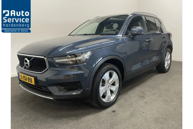 Volvo XC40 (2021)