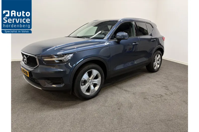Volvo XC40 (2021)