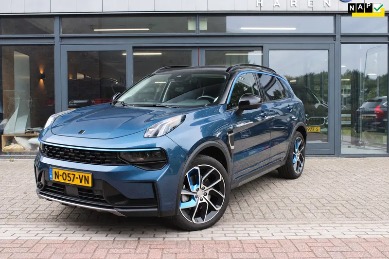 Lynk & Co 01 (2021)