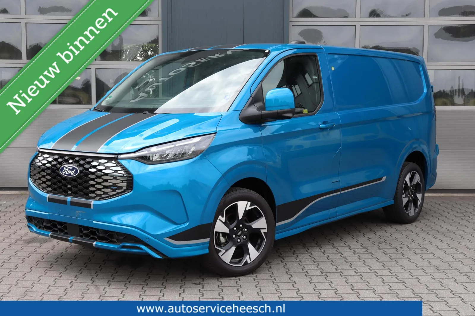 Ford E-Transit Custom (2024) — foto 1