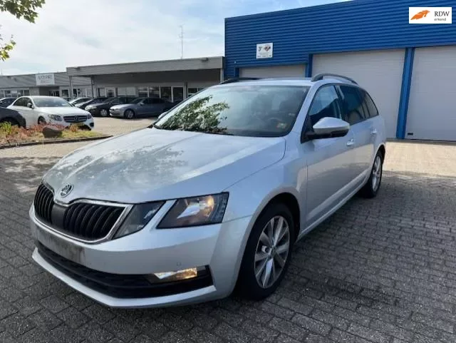 Škoda Octavia (2018) — foto 1