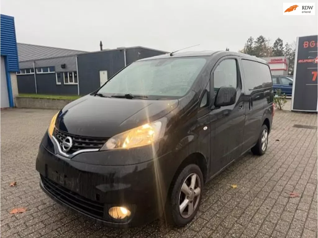 Nissan NV200 (2013) — foto 1