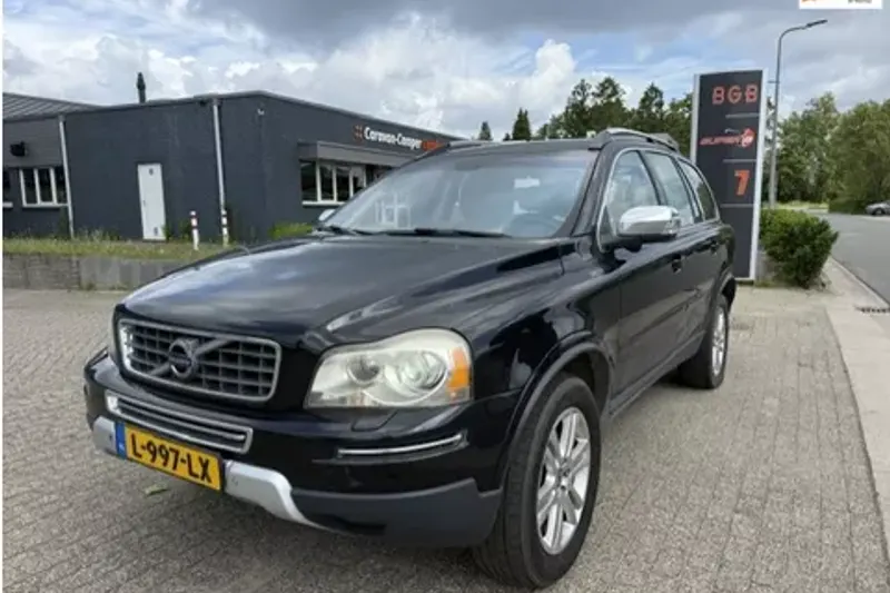 Volvo XC90 (2010)