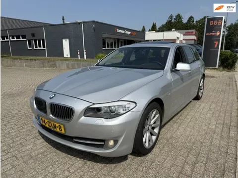 BMW 5-Serie (2013) — foto 1