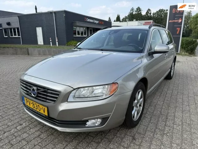 Volvo V70 (2013) — foto 1