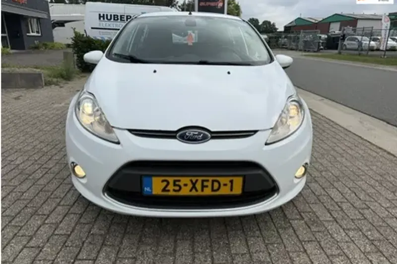 Ford Fiesta (2012)