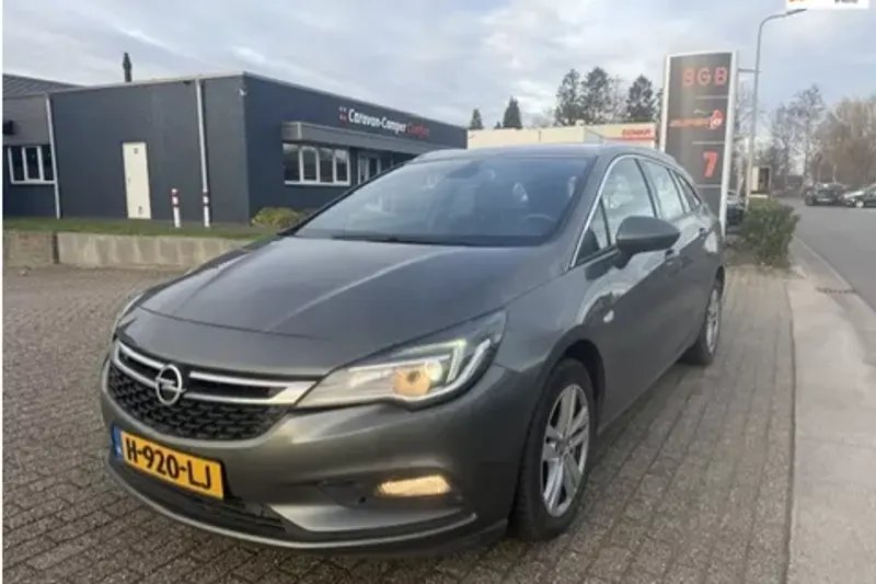 Opel Astra (2019)