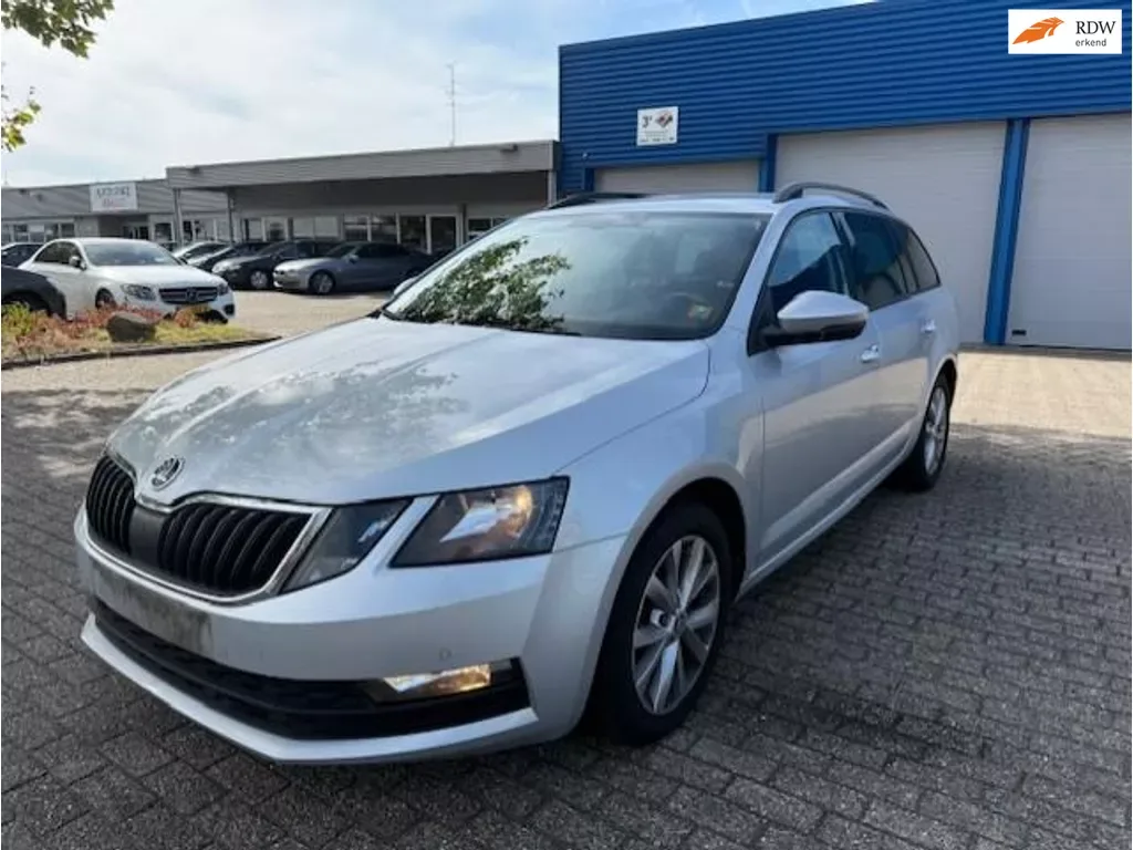 Škoda  (2018) — foto 1