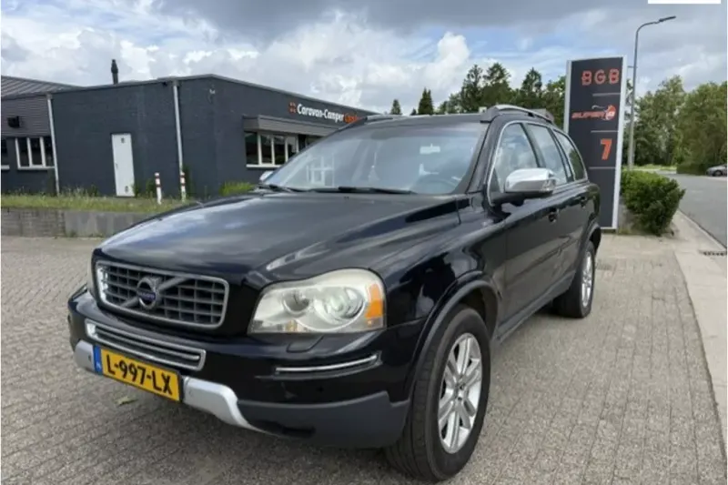 Volvo  (2010)