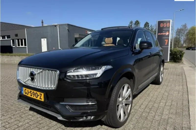 Volvo  (2015)