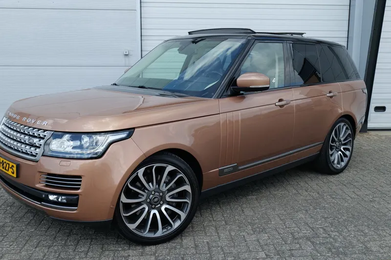 Land Rover Range Rover (2015)