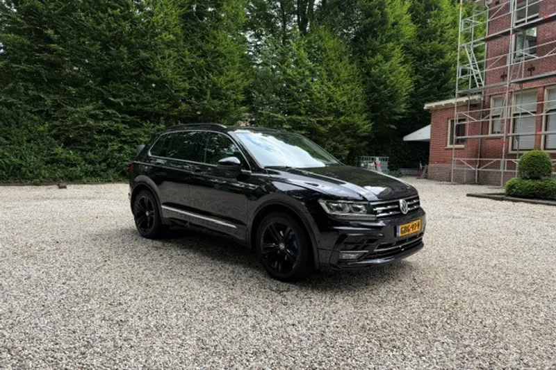 Volkswagen Tiguan (2016)