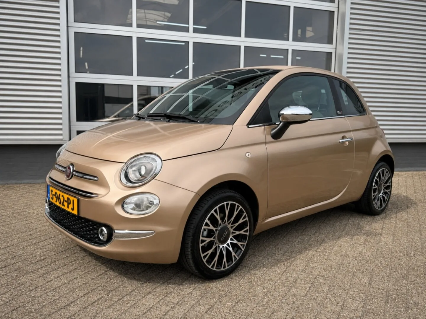 Fiat 500C (2021) — foto 1