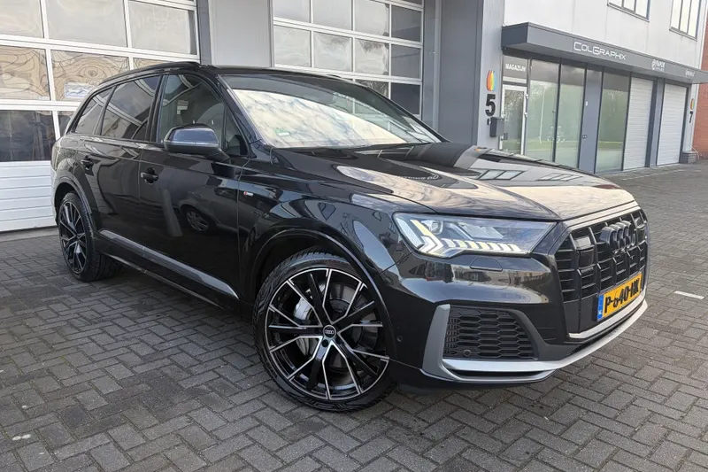Audi Q7 (2021)