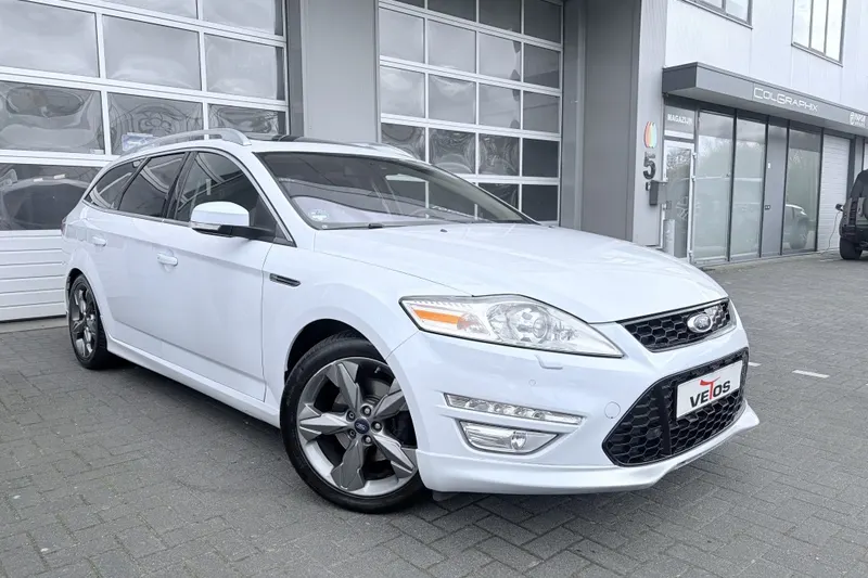 Ford Mondeo (2011)