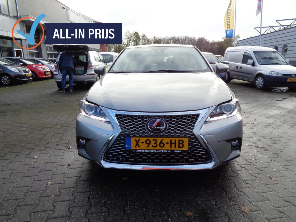 Lexus CT (2019) — foto 1