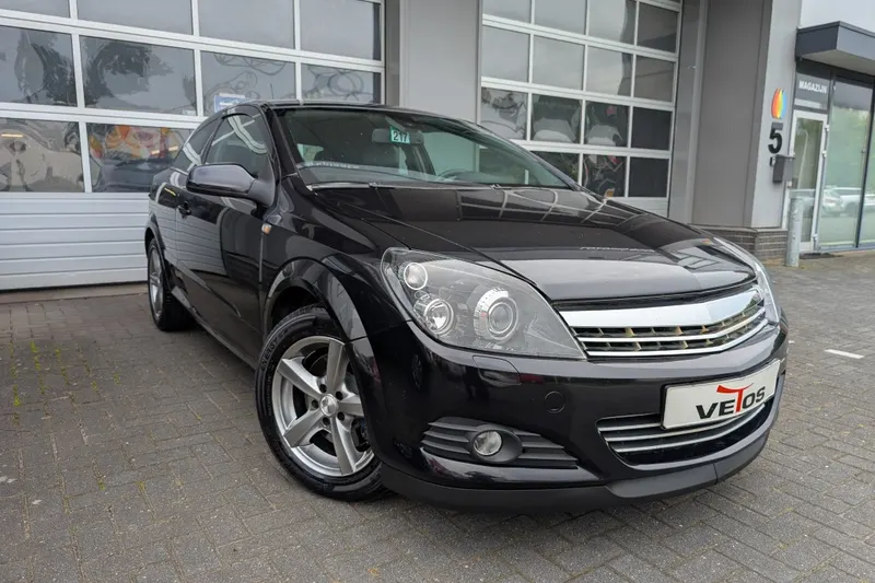 Opel Astra (2006)