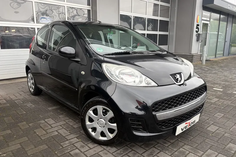 Peugeot 107 (2010)