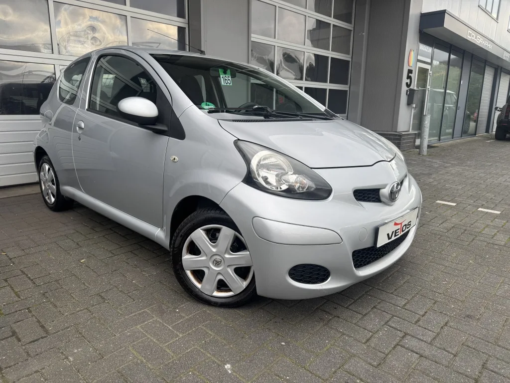 Toyota Aygo (2009) — foto 1