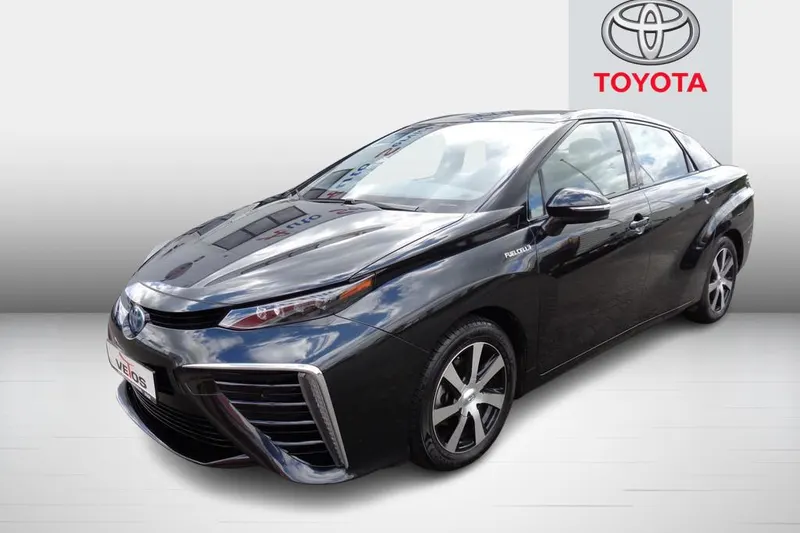 Toyota Mirai (2016)