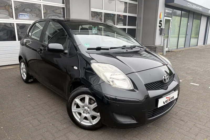 Toyota Yaris (2009)
