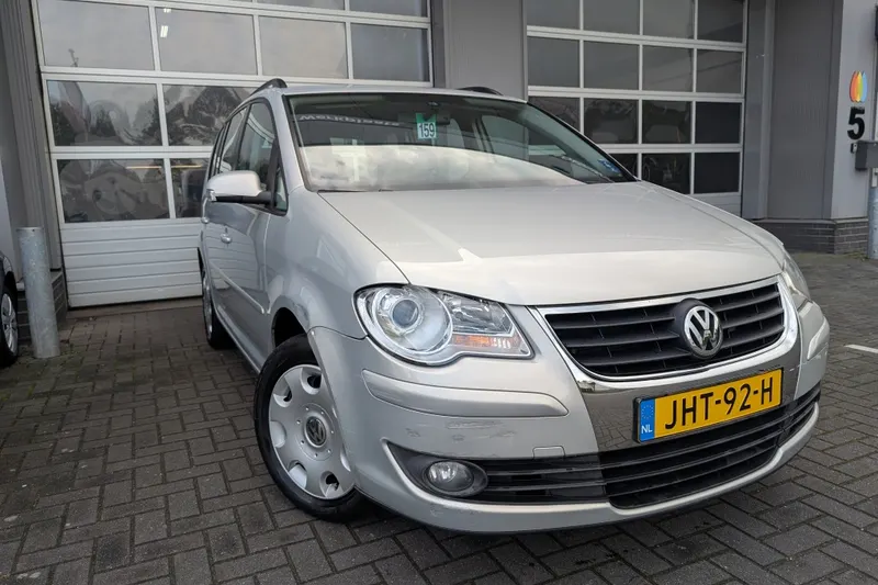 Volkswagen Touran (2008)