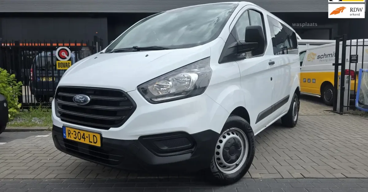 Ford Transit (2018) — foto 1