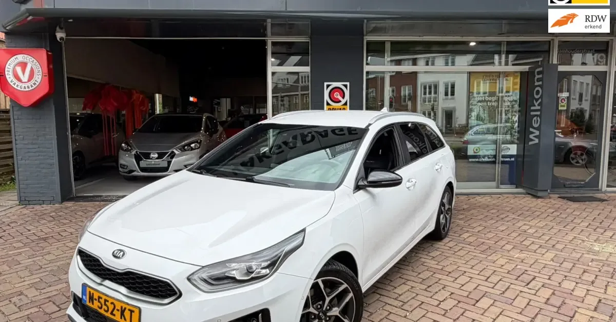 Kia Ceed (2021) — foto 1