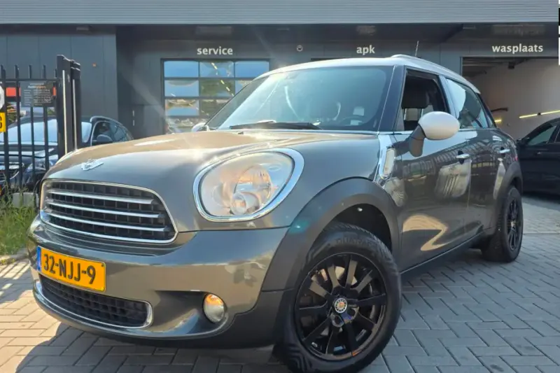 MINI Countryman (2010)