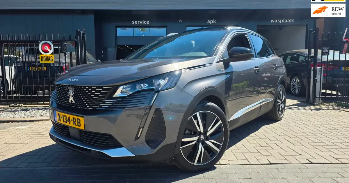 Peugeot 3008 (2022) — foto 1