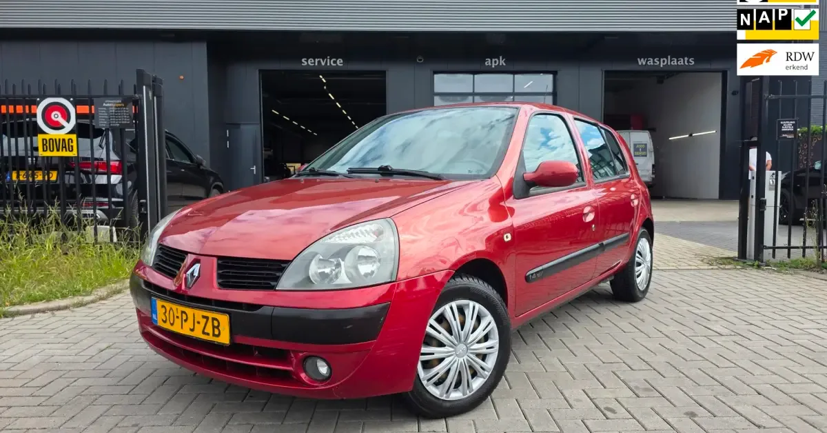 Renault Clio (2004) — foto 1