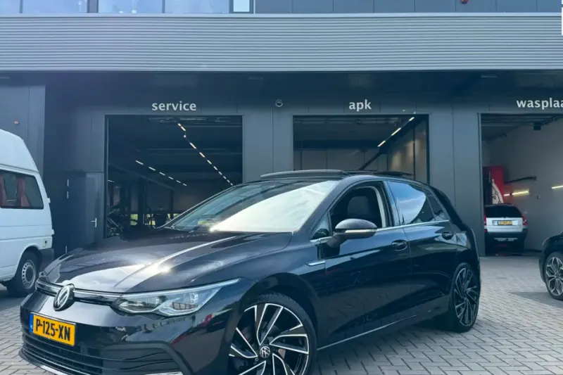 Volkswagen Golf (2020)