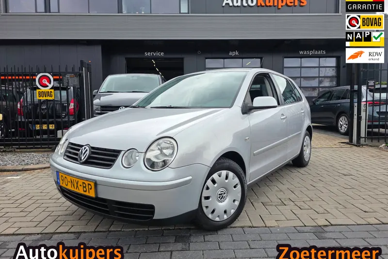 Volkswagen Polo (2004)