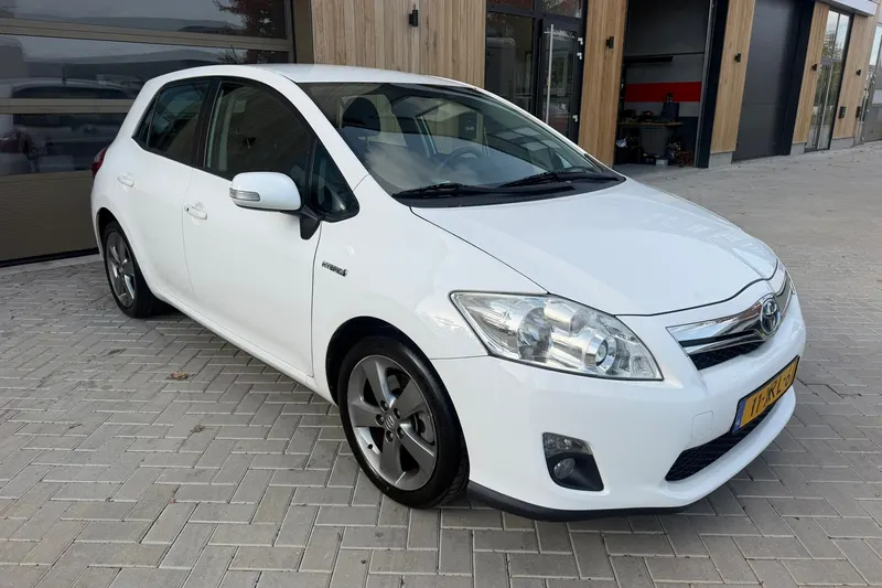 Toyota Auris (2012)