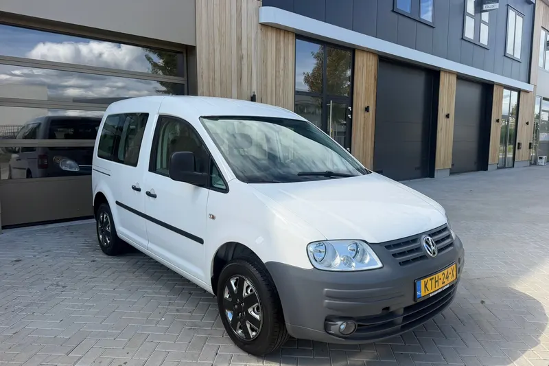 Volkswagen Caddy (2009)