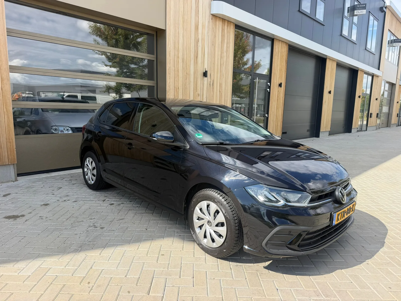 Volkswagen Polo (2023) — foto 1