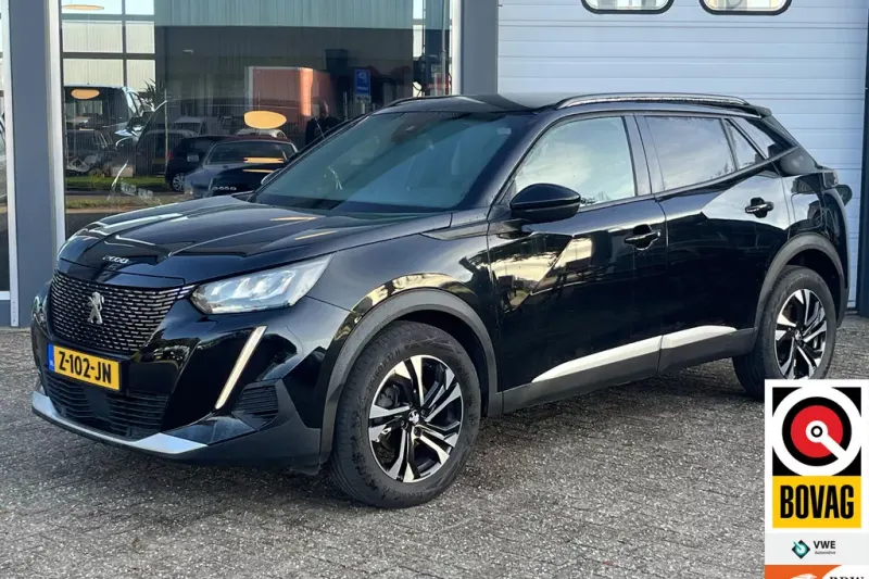 Peugeot 2008 (2023)